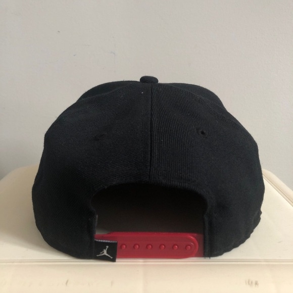 Jordan Snapback - Picture 2 of 2
